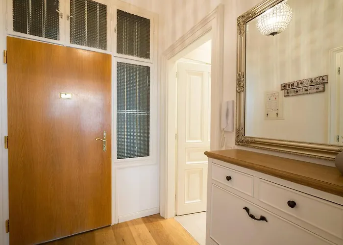 Apartahotel Residence, Naschmarkt - Museumsquartier 4*