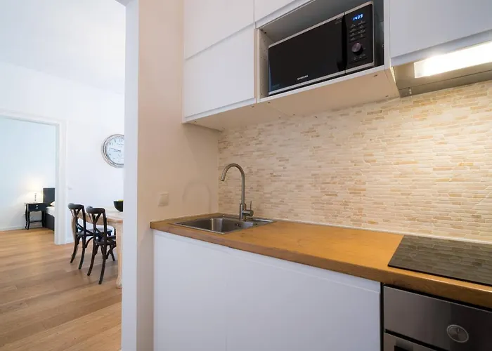 Residence, Naschmarkt - Museumsquartier Apartahotel 4*